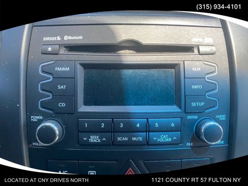 Used 2013 Kia Sorento LX AWD/4WD image 12