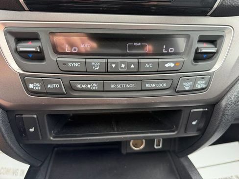 Used 2020 Honda Pilot EX-L image 16