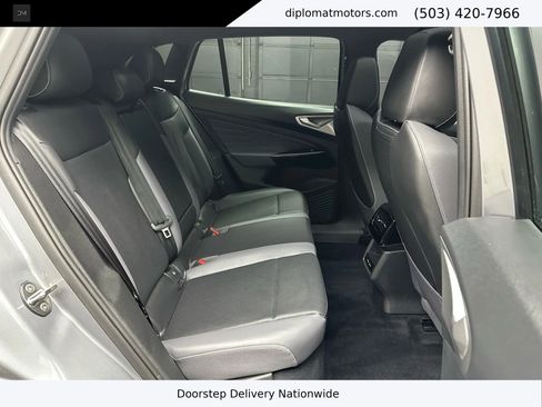Used 2024 Volkswagen ID.4 Pro S image 21