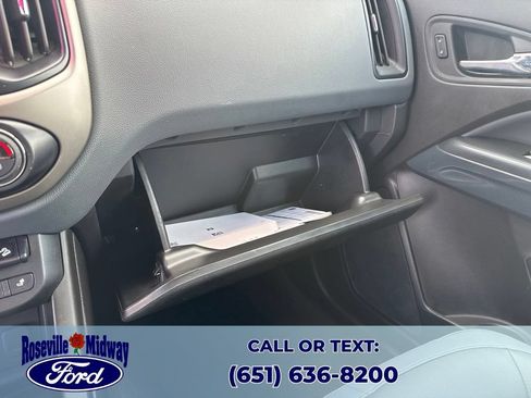 Used 2017 Chevrolet Colorado Z71 AWD/4WD image 18