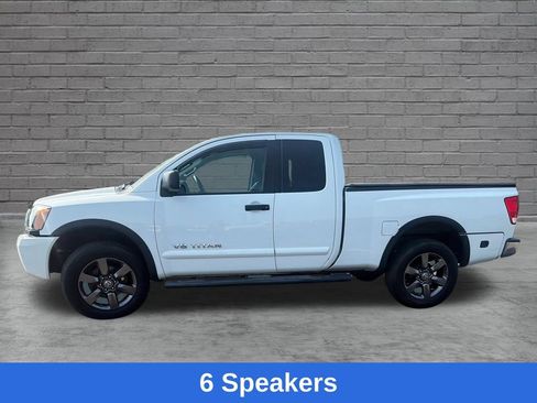 Used 2015 Nissan Titan SV w/ SV Value Truck Package AWD/4WD image 4