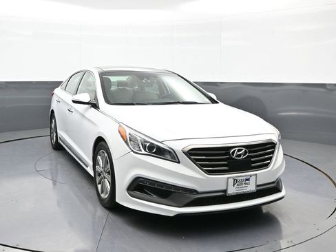 Used 2016 Hyundai Sonata Limited w/ Option Group 04 image 3