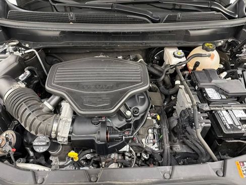 Used 2024 Cadillac XT5 Sportv w/ LPO, Floor Liner Package AWD/4WD image 31