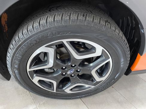 Used 2019 Subaru Crosstrek 2.0i Limited w/ Moonroof Package w/Navigation image 10