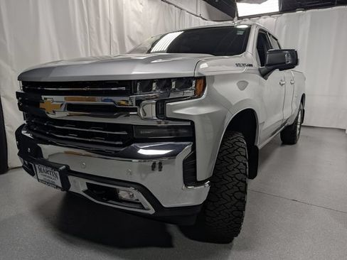 Used 2019 Chevrolet Silverado 1500 LTZ w/ LTZ Plus Package AWD/4WD image 7