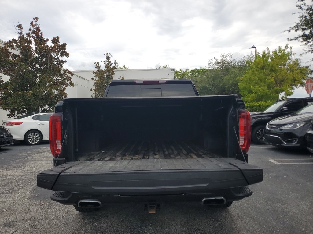 Used 2022 GMC Sierra 1500 Denali w/ Denali Premium Package AWD/4WD image 10