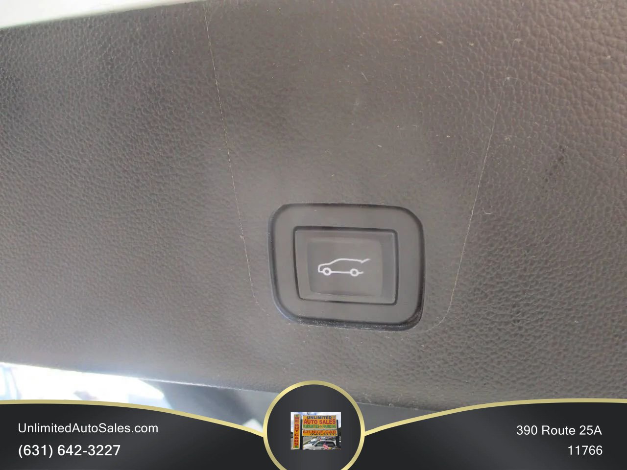 Used 2019 Chevrolet Traverse LT AWD/4WD image 16