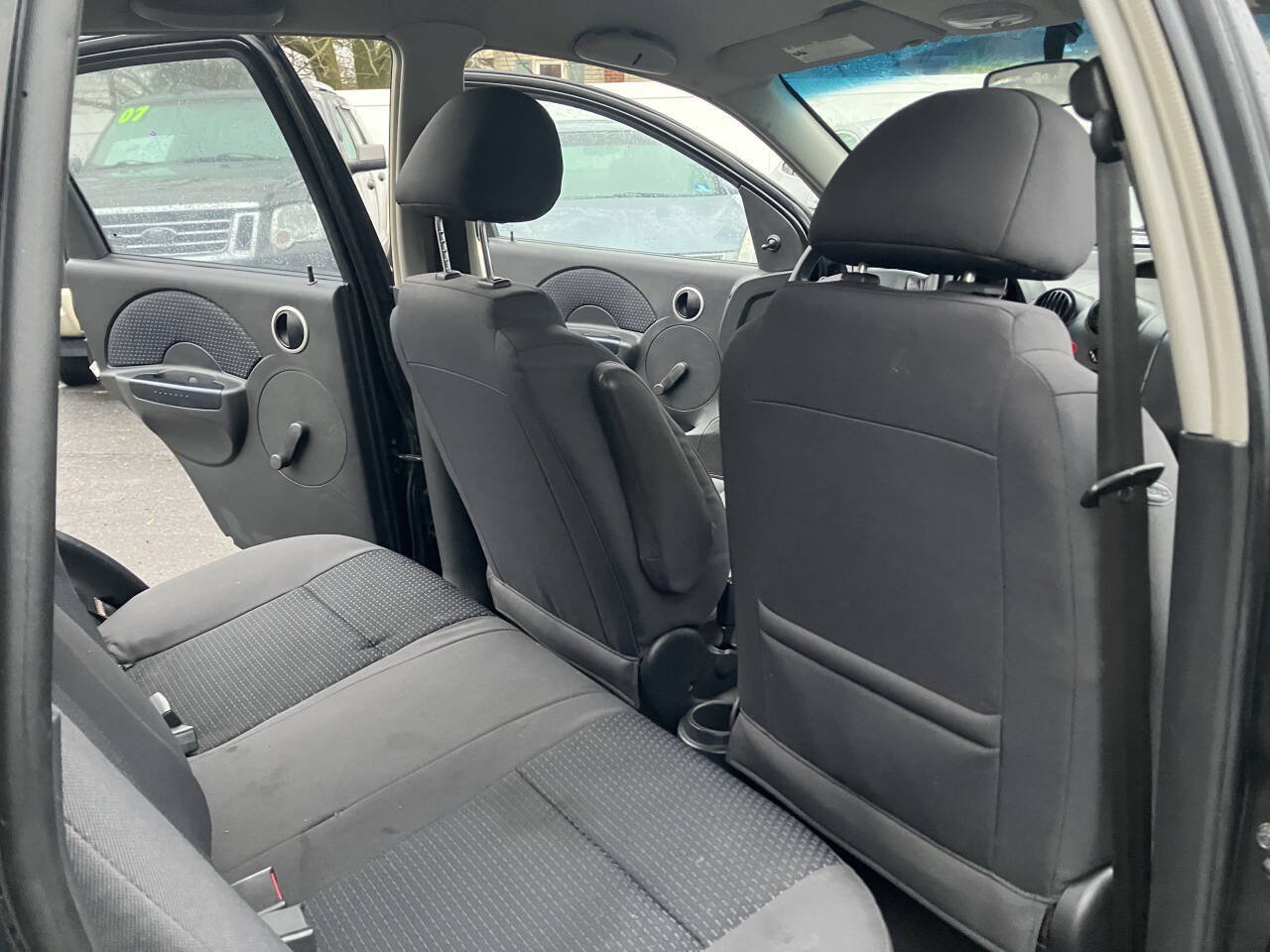Used 2007 Chevrolet Aveo5 LS FWD image 29