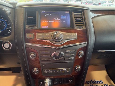 Used 2016 INFINITI QX80 4WD image 16