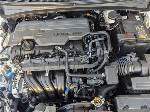 New 2025 Hyundai Elantra Sport FWD image 15