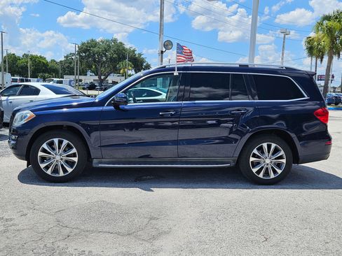 Used 2013 Mercedes-Benz GL 450 4MATIC w/ Premium 2 Pkg image 4