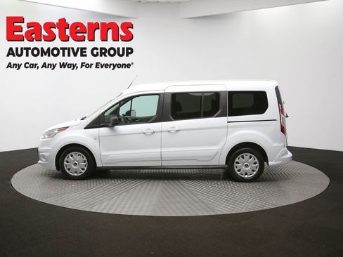 Used 2017 Ford Transit Connect XLT image 59