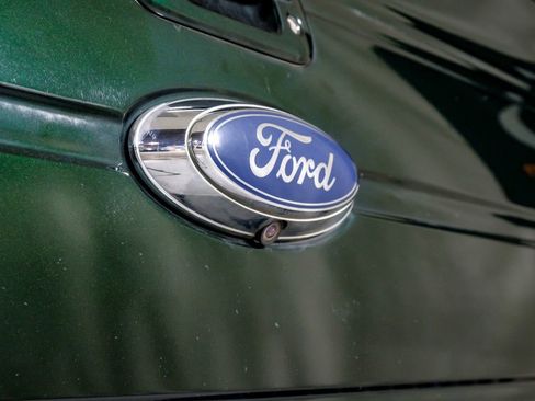 Used 2013 Ford F150 King Ranch w/ King Ranch Luxury Pkg image 46