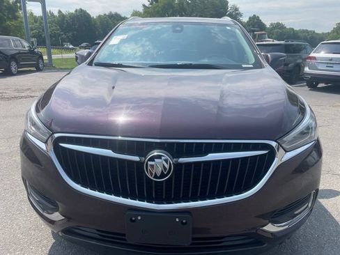 Used 2019 Buick Enclave Premium w/ Experience Buick Package AWD/4WD image 2