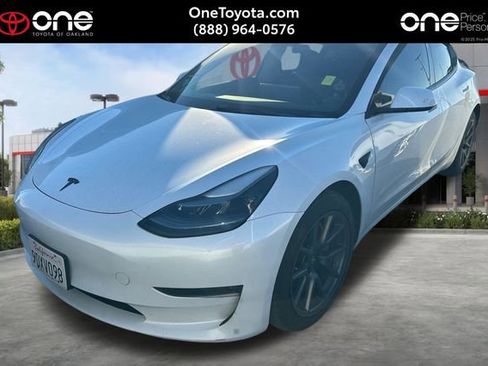 Used 2023 Tesla Model 3 Long Range image 1