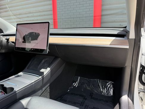 Used 2022 Tesla Model 3 RWD image 21
