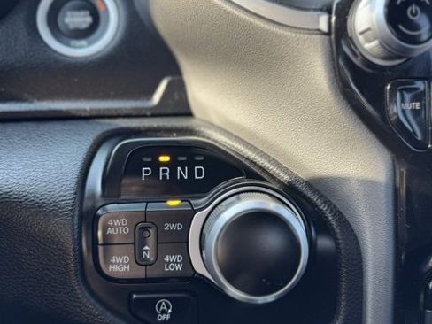 Used 2024 RAM 1500 Big Horn image 19