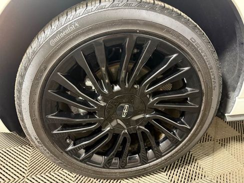 Certified 2022 Lincoln Corsair Reserve w/ Equipment Group 201A image 13