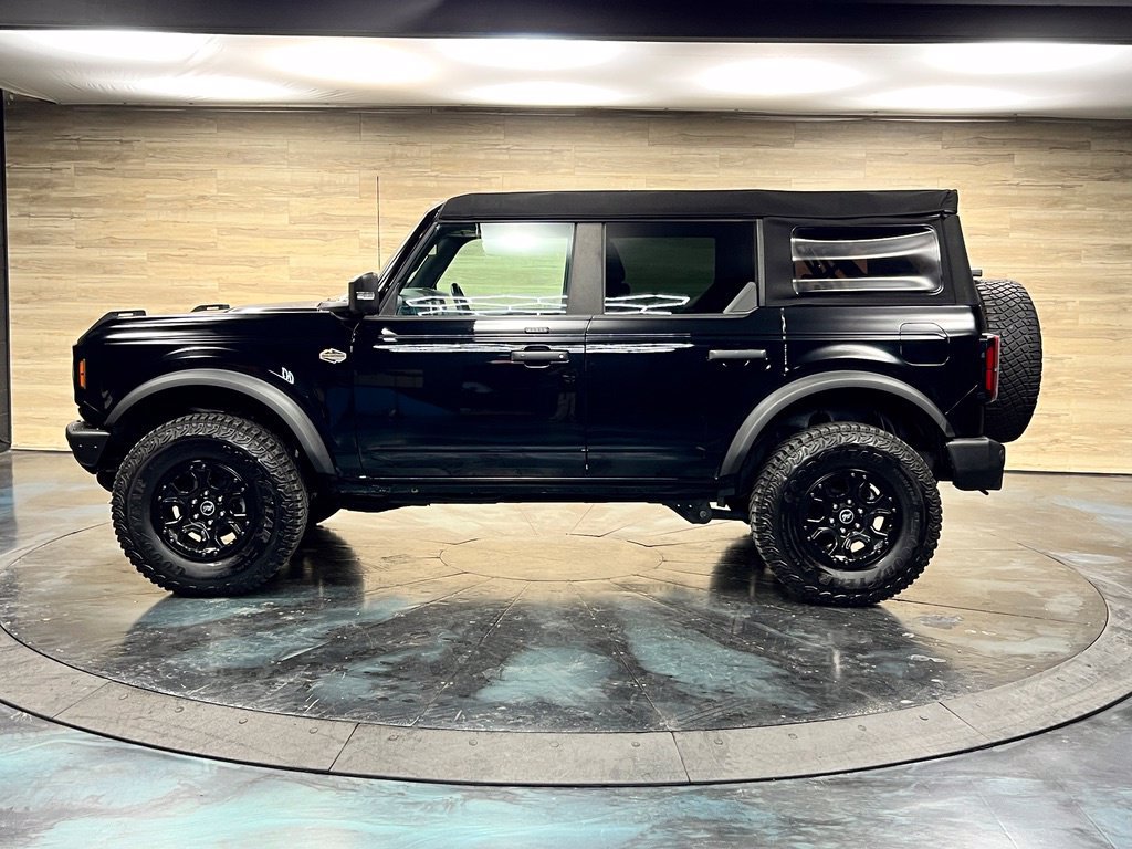 Used 2023 Ford Bronco Wildtrak AWD/4WD image 25