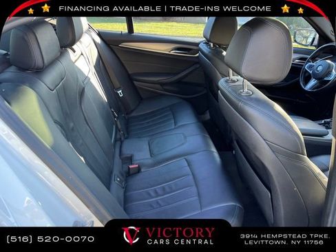 Used 2019 BMW 530i xDrive w/ M Sport Package image 19