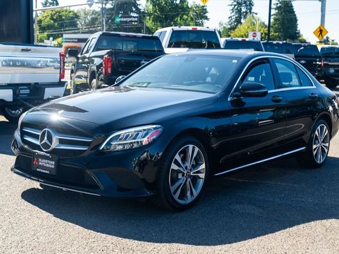 Used 2019 Mercedes-Benz C 300 Sedan image 3