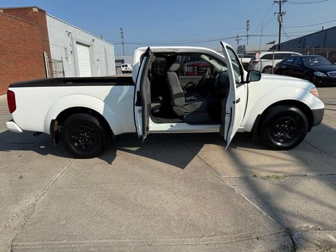 Used 2020 Nissan Frontier S RWD image 21