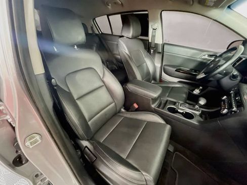Used 2020 Kia Sportage EX FWD image 28