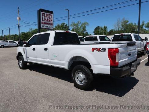 Used 2019 Ford F250 XL w/ Power Equipment Group image 3