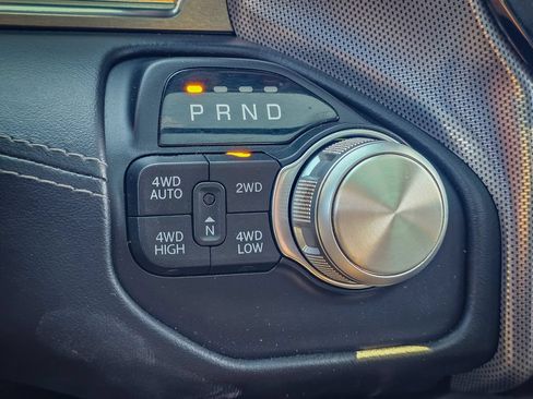 Used 2019 RAM 1500 Limited AWD/4WD image 25