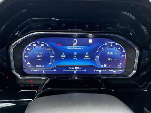 Used 2023 Chevrolet Silverado 1500 LT w/ Z71 Off-Road Package image 12