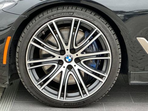 Used 2018 BMW M550i xDrive AWD/4WD image 32