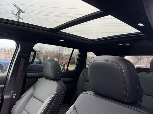 New 2026 Buick Enclave Preferred w/ Power Package image 20