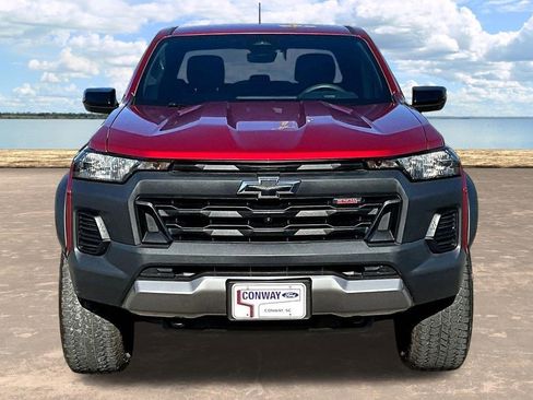 Used 2024 Chevrolet Colorado Trail Boss w/ Technology Package AWD/4WD image 2