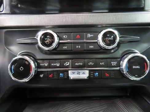 Used 2025 Ford F250 Platinum image 53