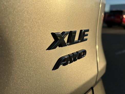 Certified 2023 Toyota RAV4 XLE Premium image 9