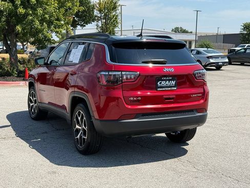 Used 2025 Jeep Compass Limited AWD/4WD image 5