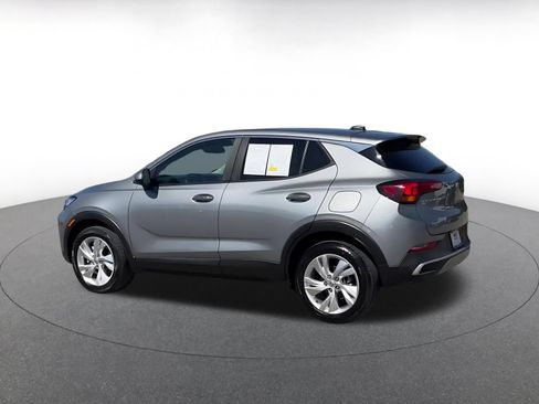 Used 2025 Buick Encore GX Preferred AWD/4WD image 10