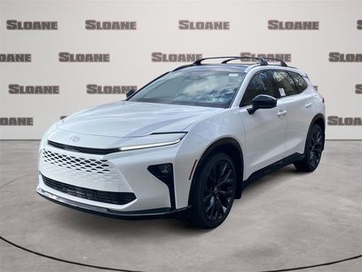 New 2025 Toyota Crown Signia