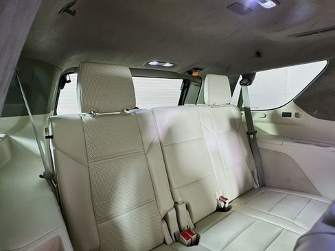 Used 2022 Cadillac Escalade Premium Luxury Platinum AWD/4WD image 35