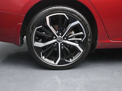 Certified 2024 Nissan Altima 2.5 SR AWD/4WD image 15