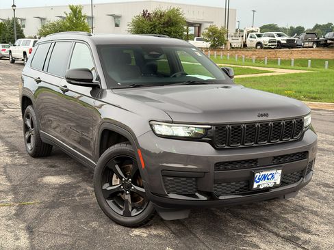 Used 2021 Jeep Grand Cherokee L Laredo AWD/4WD image 5
