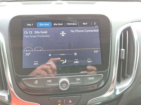 Used 2024 Chevrolet Equinox Premier FWD image 25