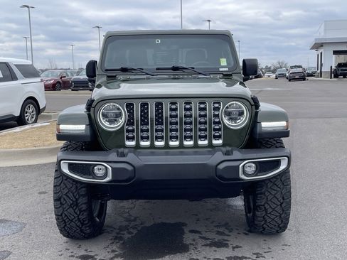 Used 2022 Jeep Gladiator Overland w/ Popular Equipment Package image 2