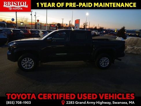Certified 2024 Toyota Tacoma SR5 image 4