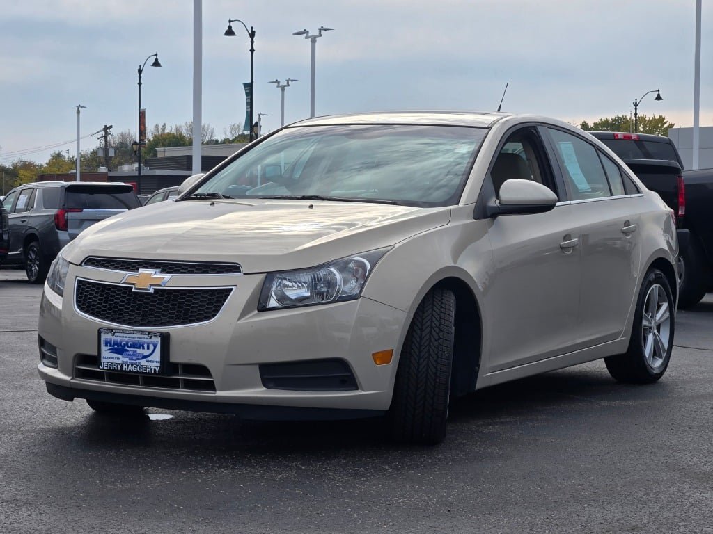 Used 2012 Chevrolet Cruze LT FWD image 4