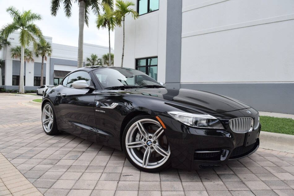 Used 2014 BMW Z4 sDrive35is RWD image 4