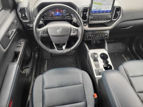 Used 2023 Ford Bronco Sport Outer Banks w/ Tech Package image 12