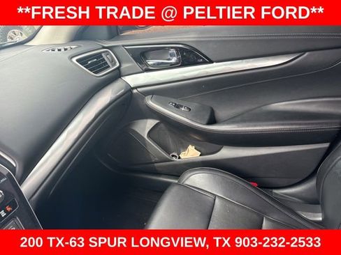 Used 2022 Nissan Maxima SV w/ Floor Mat Group FWD image 22