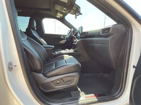 Used 2023 Ford Explorer ST w/ Equipment Group 401A image 22