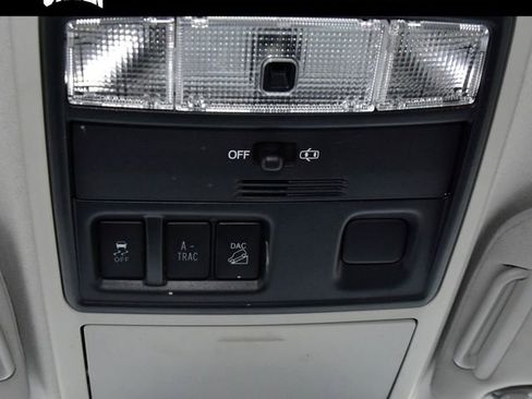 Used 2015 Toyota 4Runner SR5 image 26